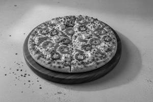 Spicy paneer pizza