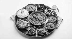 Odiya Pohola Thali