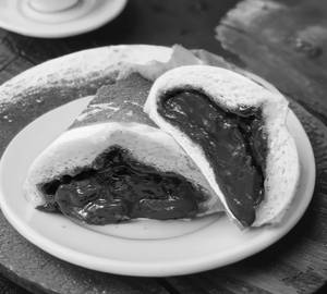 Choclate Bao Bun (2 pieces)