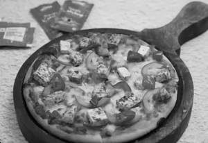 Tandoori Paneer Pizza [8 Inches]
