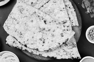Plain Garlic Naan