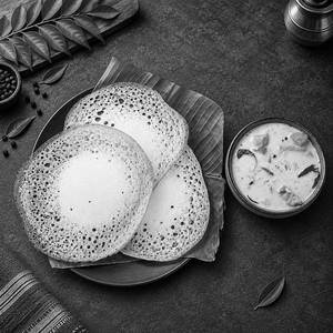 Appam-chicken Stew