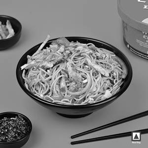 Chicken Noodles In Chilli Garlic Sauce - (500 ml)