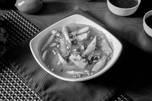Baby Corn Mushroom In Hot Garlic Sauce