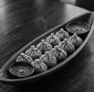 Veg fry momos [10 pieces]
