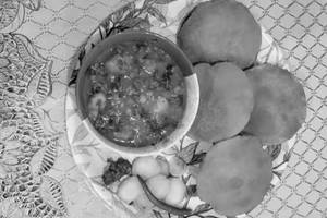 Poori Bhaji [4 Poori]
