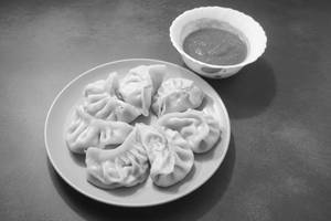 Chicken Steamed Momos [7 Pieces]