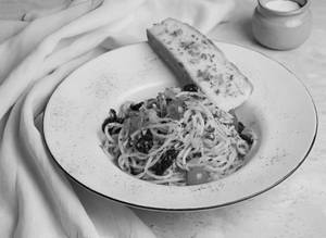 Chicken Aglio E Olio Pasta