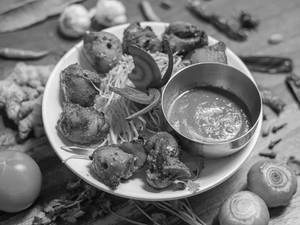 Chicken Tikka (8Pcs)