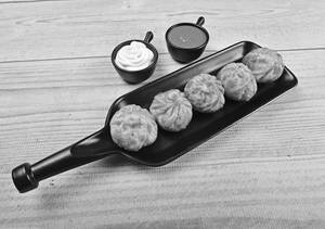 Fried momos [6 pieces]