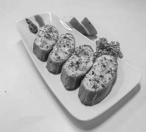 Veggie Garlic Bread