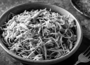 Chicken Mixed Hakka Noodles