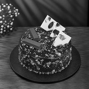 Kitkat Cake 3