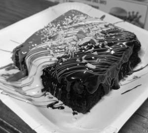 Triple Chocolate Brownie (Egg)