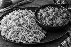 Veg Noodles And Gobi Manchurian Combo