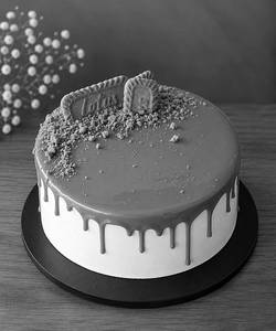 Premium Biscoff Cake 2