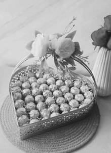Golden Chocolate Hamper