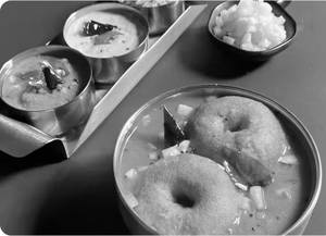 Sambar Vadai ( 1 Pc )