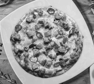 Peri peri chicken pizza
