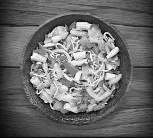 Baby Corn Chow Mein