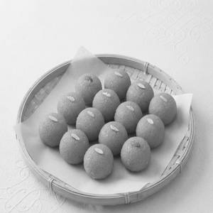 Motichur Laddu