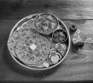 2 Pyaaz Paratha  No Chhola