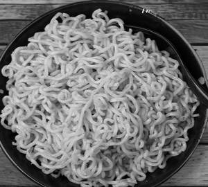 Plane Maggi