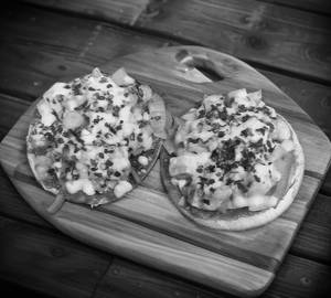 Bun pizza [2 pieces]