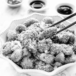 Crispy Honey Chicken With Sesame