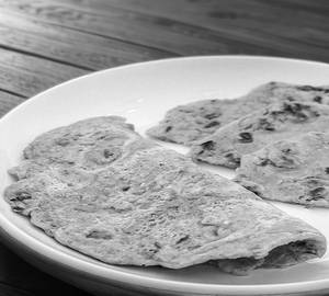 Oats Masala  Stuffed Chilla