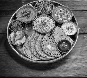 Super Deluxe Thali