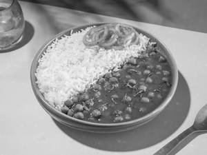 Amritsari Chole Chawal