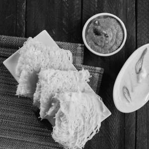 Idiyappam With Kadla Curry [3 pcs.]