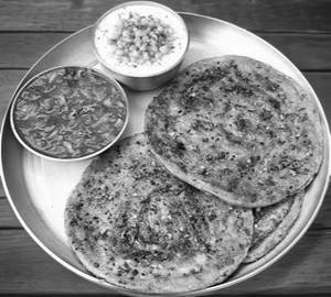 Stuffed paratha [gobhi]