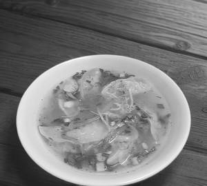 Steam chicken momo with soup [6 pieces]