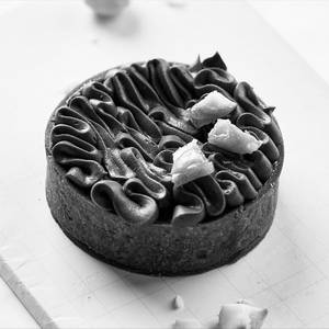 Australian Macadamia Nut Pie