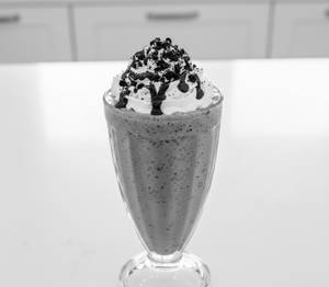 Blackcurrant milkshake
