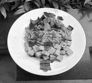 Peanut Noodle (Chicken)