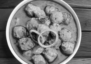 Aloo Soyabean Curry