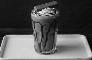 KitKat Ice Cream Shake