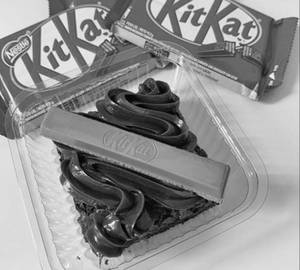 Kit Kat Brownie (Egg)