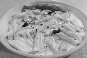 White Souce Cheese Pasta