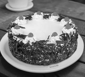 German Black Forest Cake [1Kg+500G]