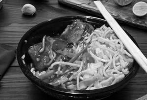 Veg noodles with paneer 65