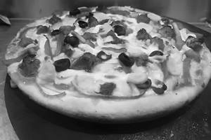 Double Cheese Chicken Pizza