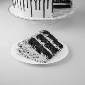 RAZZY CAKE SLICE