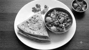 Plain Paratha With Aloo Sabzi - 3 Pieces
