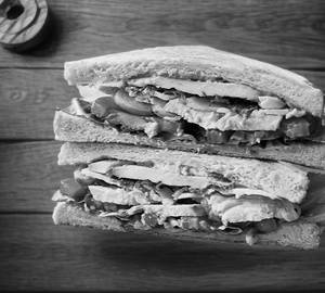 Chicken club sandwich