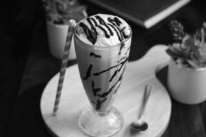 Cold Coffee With Icecream