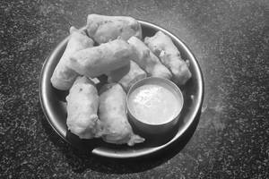 Paneer Pakoda [8 Pieces]